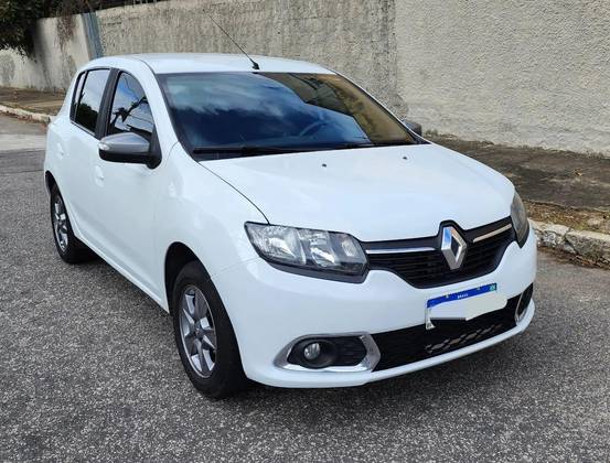 RENAULT SANDERO 1.0 12V SCE FLEX VIBE MANUAL RENAULT SANDERO 1.0 12V SCE FLEX VIBE MANUAL